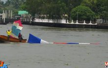 ประชันว่าวกลางลำน้ำแม่กลอง