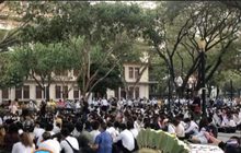 จุฬาฯ ชุมนุมค้านยุบ “อนาคตใหม่”