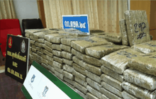ยึดกัญชาอัดแท่งเกือบ 300 กก. มูลค่ากว่า 3 ล้านบาท