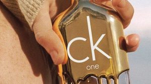 ประสบการณ์ความหอมสดชื่น หรูหรามีระดับ กับน้ำหอม CK One gold limited edition
