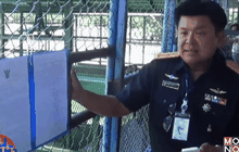 กรมประมง สั่งปิดชั่วคราวลงแพให้อาหารจระเข้