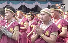 คนมวยบวงสรวงไหว้ครูเนื่องในวันมวยไทย
