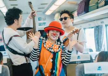 กลุ่มบริษัท พราว เปิดประสบการณ์ท่องเที่ยว กรุงเทพฯ (หัวลำโพง) – หัวหิน (หนองแก) ครั้งแรกกับ “KIHA 183 Splash Journey” รถไฟญี่ปุ่นสุดคลาสสิก เชื่อมต่อโรงแรม-ท่องเที่ยวสวนน้ำ เดินถึงจากสถานี