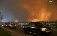 แคนาดาประกาศอพยพผู้คนจากเหตุไฟป่า