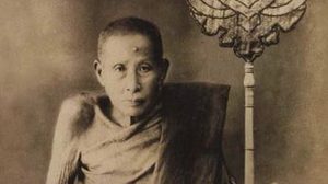 เปิดประวัติ หลวงปู่รอด วัดทุ่งศรีเมือง จ.อุบลราชธานี