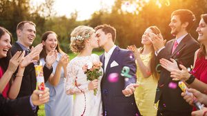 รวม 25 เคล็ดลับ ใช้ชีวิตแต่งงาน ให้มีความสุขและอยู่กันยั่งยืน