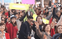 นักท่องเที่ยวจีนกินอาหารเย็นตามละครเกาหลี