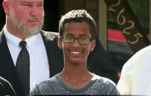 เด็กชายนักประดิษฐ์นาฬิกาชาวสหรัฐ ได้รับทุนจากกาตาร์