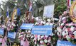 ประกอบพิธีวางพวงมาลาเนื่องในวันปิยมหาราช