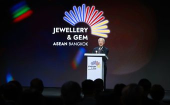 “JGAB 2025” เวทีอัญมณีและเครื่องประดับอาเซียนระดับโลก ดันไทยสู่ศูนย์กลางการค้าและนวัตกรรมเครื่องประดับอย่างยั่งยืน การรวมพลังรัฐ-เอกชน-ผู้ประกอบการ หนุนผู้ประกอบการไทยสู่ตลาดสากล พร้อมโชว์ไฮไลต์งานดีไซน์–แหล่งอัญมณี–เครือข่ายธุรกิจ