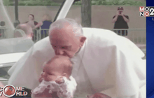 ปาฏิหารย์จุมพิตโป๊ปฟรานซิสบรรเทาอาการป่วยทารก