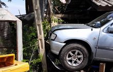 รถกระบะพุ่งชนร้านอาหารริมทางเสียชีวิต 1 คน