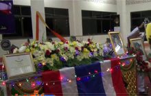 พระราชทานพวงมาลาทหารกล้า