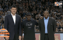 “จอร์แดน” นำทีม NBA ชนะพรีซีซั่นที่จีน