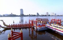 ปชช.ร่วมรับเสด็จขบวนพยุหยาตราทางชลมารคเนืองแน่น