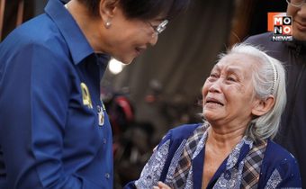  “ดร.คุณหญิงกัลยา” ลงพื้นที่เยาวราช พบแม่ค้าวัย 78 ปีโผกอดน้ำตาคลอ ขอให้เป็นตัวแทนเข้าไปทำงานในสภาฯ