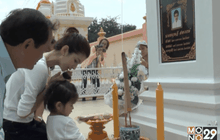 ครอบครัวสหวงษ์ ร่วมทำบุญ-ซ่อมเจดีย์อัฐิ “ปอ ทฤษฎี”