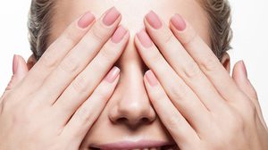 แชร์เคล็ดลับ เปลี่ยนเล็บเหลืองให้เป็นสีชมพูสุขภาพดี