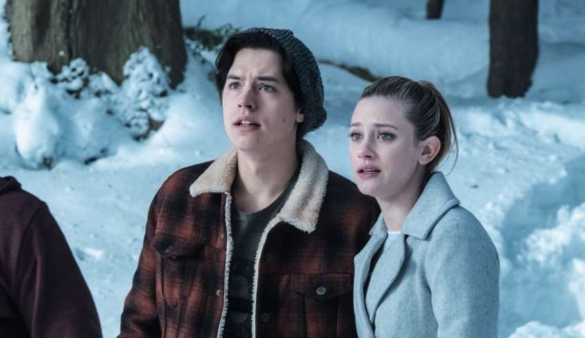 โคล สเปราส์ - ลิลี เรนฮาร์ต ใน Riverdale