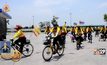 นักปั่น 4 ภาคเทิดไท้องค์ราชัน ร่วมงานพระราชพิธีฯ