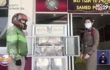 ลูกศิษย์วัดนำอาหารที่พระบิณฑบาต มาใส่ตู้ปันสุข