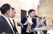 “หมอธีทัชฐ์” ถูกตำรวจสภาฯรวบหลังแฉ “เสรีพิศุทธิ์”