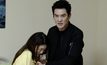 กอดชวนสยิว “เกด ชญาณ์นันท์” ทำ “ชาคริต” เขินหนัก
