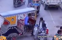 เหตุทะเลาะวิวาทในตลาดอินเดีย