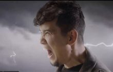 มาแล้ว! MV “เดือนหกอกหัก” ซิงเกิ้ลใหม่ของ “แมว จิรศักดิ์” ภายใต้โปรเจกต์ “Pitchs Music”