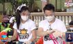 “เมย์ พิชญ์นาฏ” ควง “ไฮโซบิ๊ก” บริจาคถุงยังชีพที่วัดนวลจันทร์