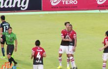 บุรีรัมย์บุกเจ๊าโปลิศเทโร 2-2 ชวดขึ้นจ่าฝูงไทยลีก