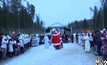 ซานต้าแลกของขวัญที่พรมแดนฟินแลนด์-รัสเซีย