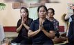 ญาติ “หมอปอ” เตรียมแห่ศพประท้วง