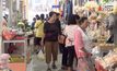 ชาวไทยเชื้อสายจีน จ.สตูล ซื้อของเซ่นไหว้ตรุษจีน