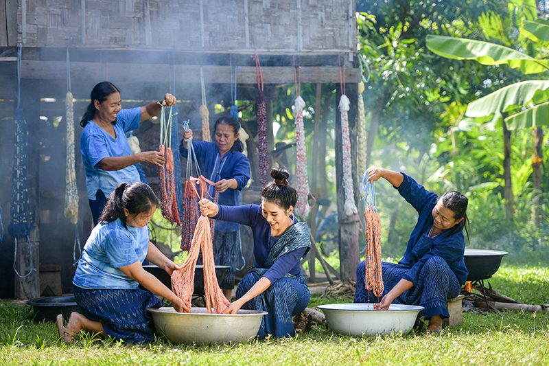 มัดย้อม