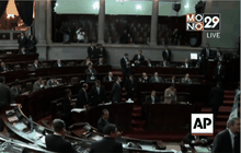 รัฐสภากัวเตมาลาพิจารณาถอนสิทธิ์ ปธน.