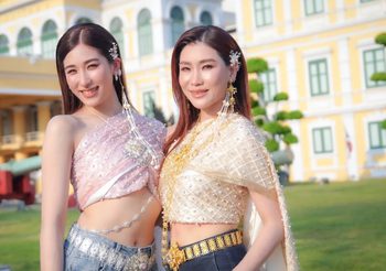 “แม่เจง-เซย่า” ออร่าพุ่ง ควงคู่เผยผิวโกลว์ท้าแดด เปิดตัวไอเทมกันแดดน้ำนมสุดล้ำจาก A BONNE