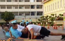 ผบ.ทบ.นำทดสอบร่างกายประจำปี 2562