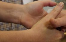 กิจกรรมสร้างรอยประทับการจับมือในเยอรมนี