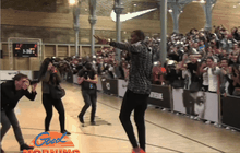 “ดูแรนท์” เจียดเงินล้านช่วยเด็กไร้บ้าน