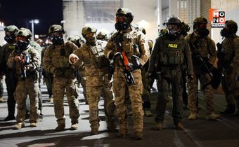 ทรัมป์ส่งกองกำลังคุมชิคาโก  สู่สมรภูมิเดือดในศาลและท้องถนน