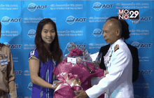 “น้องเมย์” ถือธงไทยนำทัพนักกีฬาในโอลิมปิก