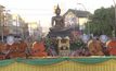 โคราชทำบุญเมือง ตักบาตรพระ 10,000 รูป
