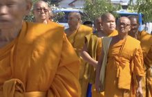 นายกฯ ร่วมพิธีพระราชทานเพลิงศพ “หลวงพ่อคูณ”