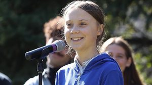 ตามรอย เกรย์ตา ทุนเบิร์ก เด็กหญิงชาวสวีเดน ผู้ปลุกพลังเยาวชนเปลี่ยนโลกให้ดีขึ้น