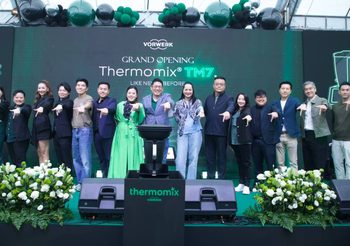 Vorwerk ผนึก คิทเช่นเวิลด์ ไทยแลนด์ เปิดตัว “Thermomix® TM7 หุ่นยนต์ทำอาหารอัจฉริยะ” ครั้งแรกในไทย ปฏิวัติครัวยุคใหม่ด้วยดีไซน์ All-Black และฟีเจอร์อัจฉริยะ ในงาน “Grand Opening Thermomix® TM7 Like Never Before”