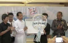 โตโยต้า ถนนสีขาว