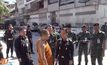 ทหารลุยจัดระเบียบ “วัดวังตะวันตก” – ตร.อายัด 26 บัญชี
