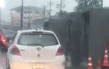 อิทธิพลพายุฤดูร้อนฝนกระหน่ำทั่วกรุง