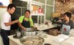 เจษฎาพาลุย :  กุยช่าย “เจ๊หงอ” ตำนานความอร่อยแห่งนครนายก